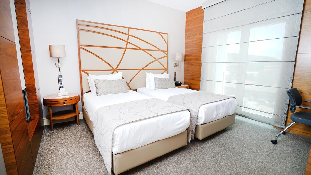 Cevahir Hotel Istanbul Asia Exteriér fotografie A bedroom