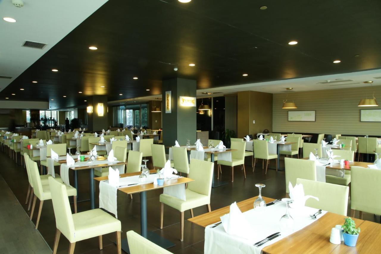 Cevahir Hotel Istanbul Asia Exteriér fotografie The restaurant