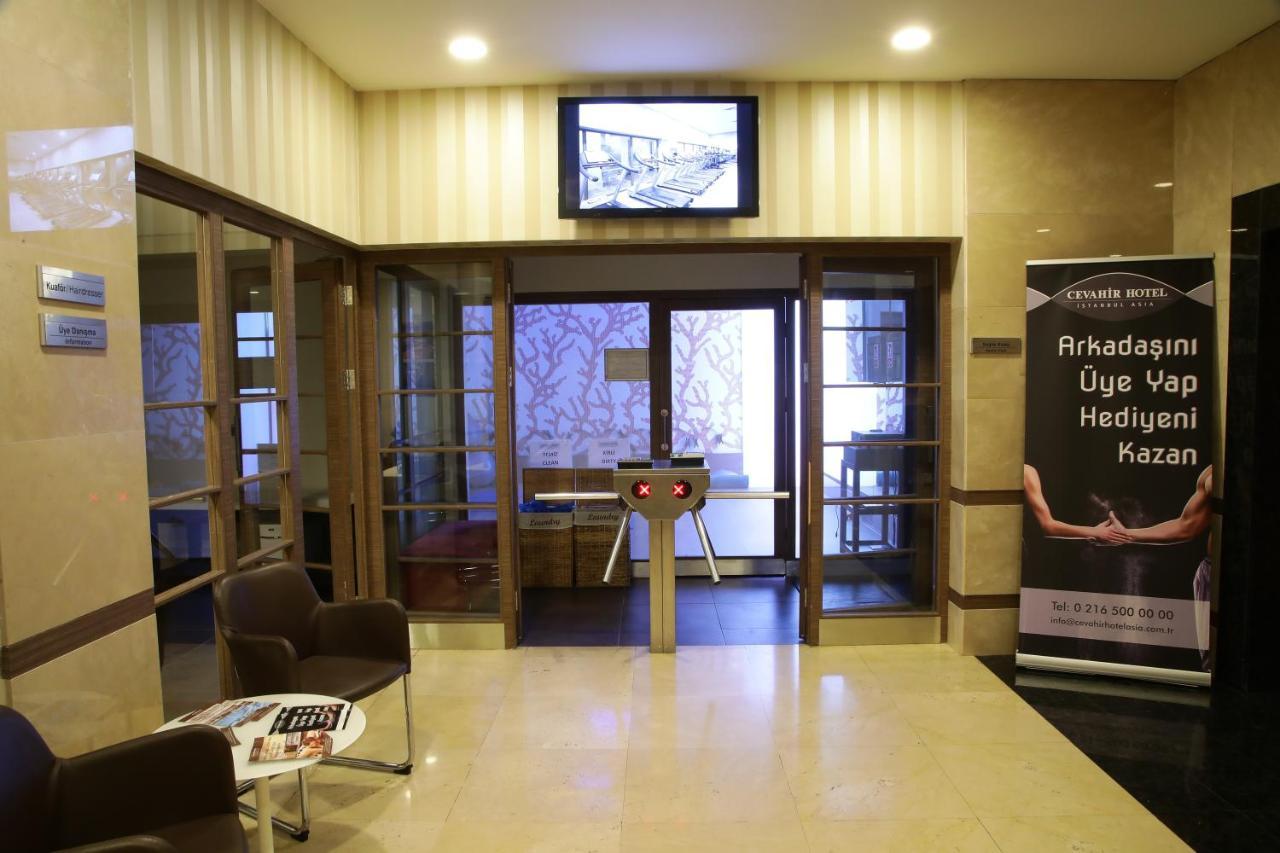 Cevahir Hotel Istanbul Asia Exteriér fotografie Entrance to the club