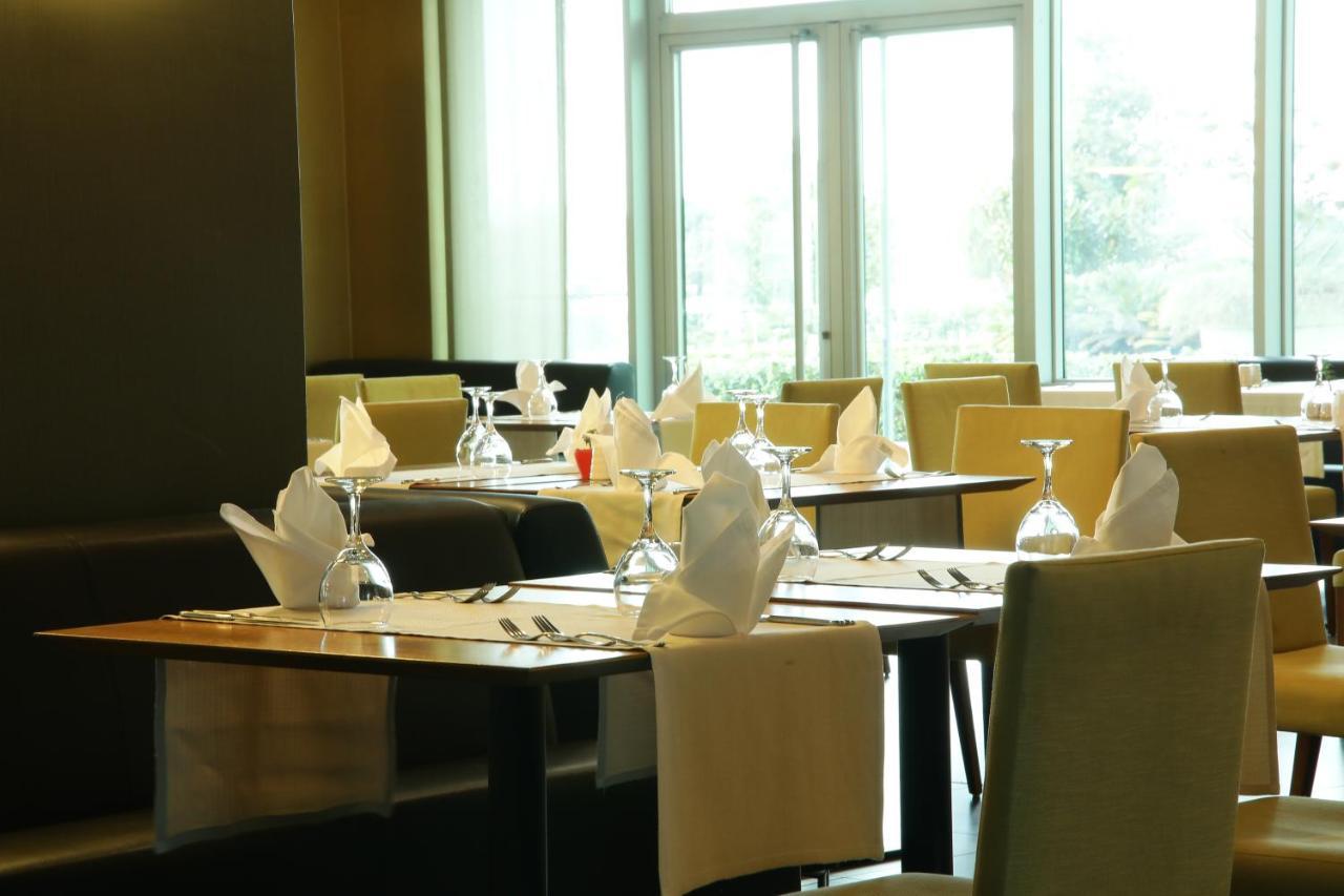 Cevahir Hotel Istanbul Asia Exteriér fotografie The restaurant